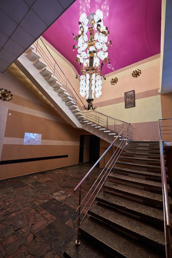 Rassvet Hotel Dnepropetrovsk Exterior foto