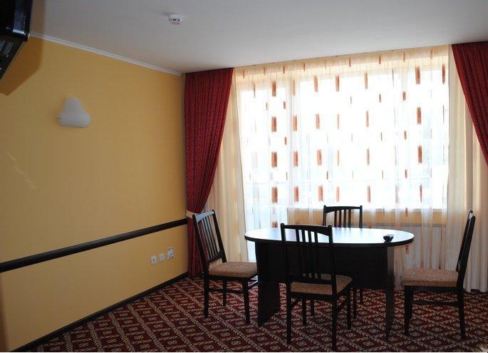 Rassvet Hotel Dnepropetrovsk Quarto foto